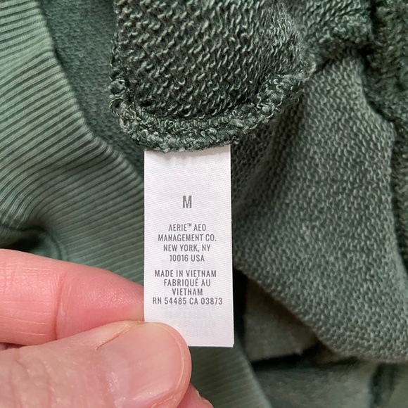 aerie Oversized Green Pullover V Neck Collared Sweatshirt Size Medium - Picture 11 of 12